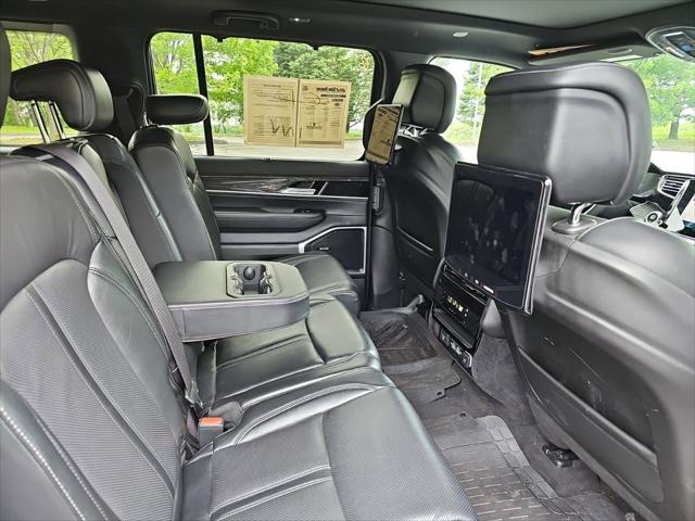 2022 Jeep Wagoneer Series II 4x4