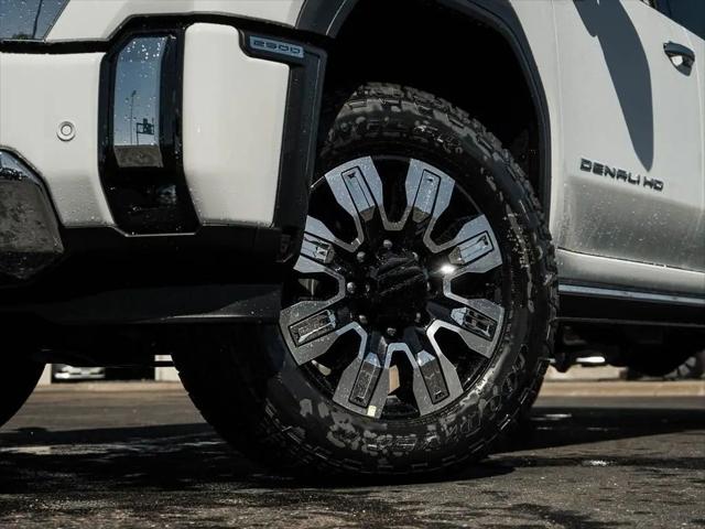 2026 GMC Sierra 2500HD Crew Cab, Standard Bed, Denali, 4WD