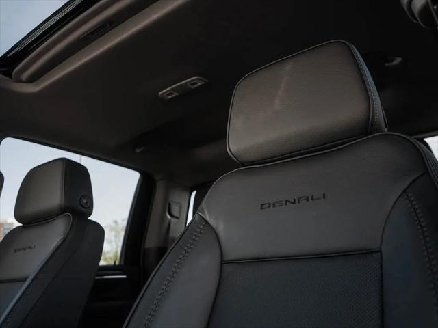 2026 GMC Sierra 2500HD Crew Cab, Standard Bed, Denali, 4WD