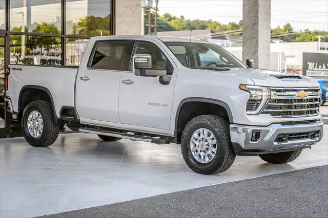 2024 Chevrolet Silverado 2500HD 4WD Crew Cab Standard Bed LTZ