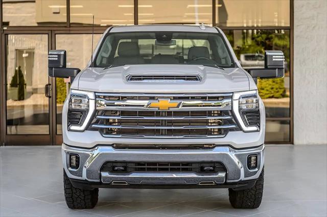 2024 Chevrolet Silverado 2500HD 4WD Crew Cab Standard Bed LTZ