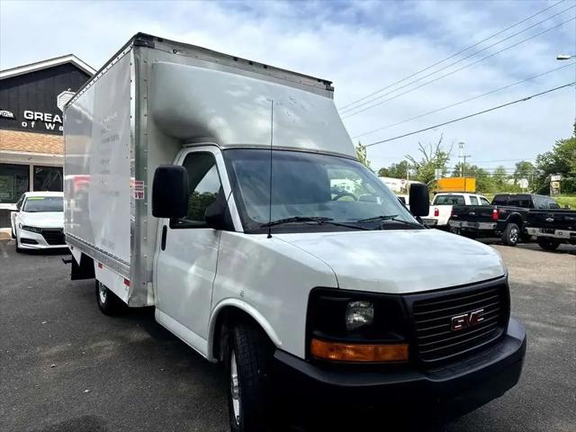 2017 GMC Savana Cutaway Work Van