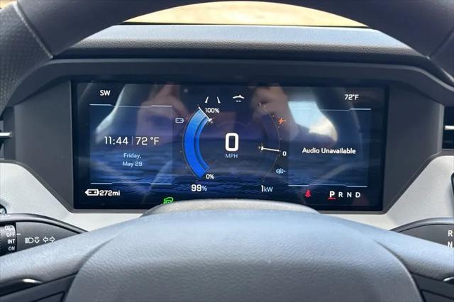 2027 Chevrolet Bolt LT FWD