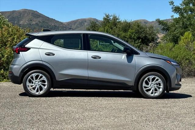 2027 Chevrolet Bolt LT FWD