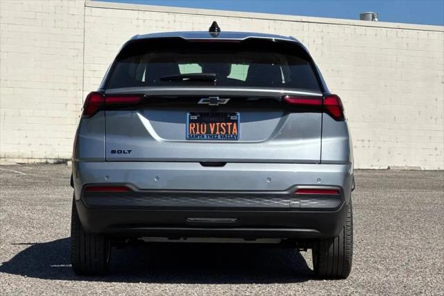 2027 Chevrolet Bolt LT FWD