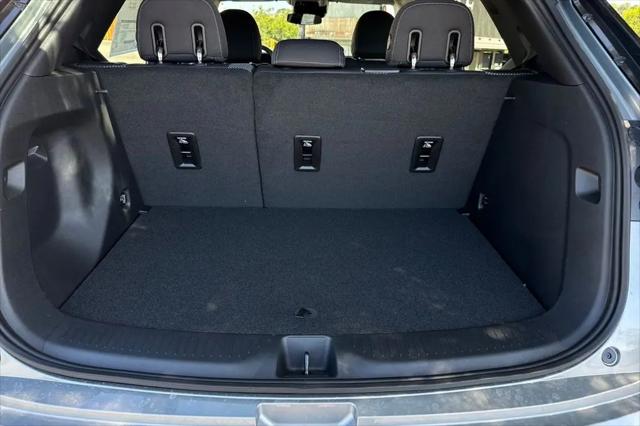 2027 Chevrolet Bolt LT FWD