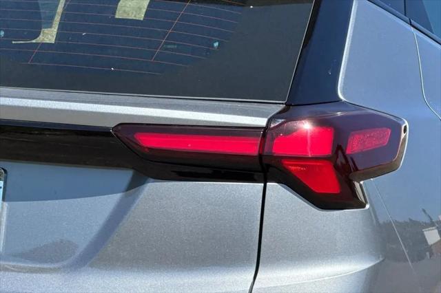2027 Chevrolet Bolt LT FWD