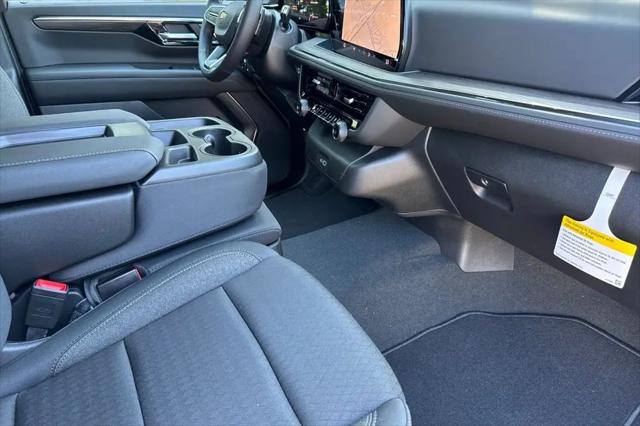 2026 Chevrolet Suburban LS, RWD