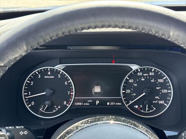 2024 Nissan Pathfinder SL 4WD