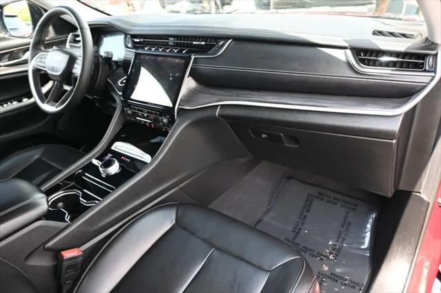 2023 Jeep Grand Cherokee L Limited 4x4