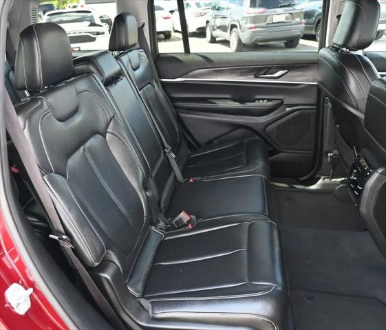 2023 Jeep Grand Cherokee L Limited 4x4