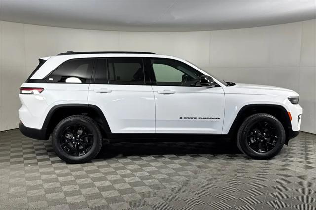 2025 Jeep Grand Cherokee Altitude 4x4