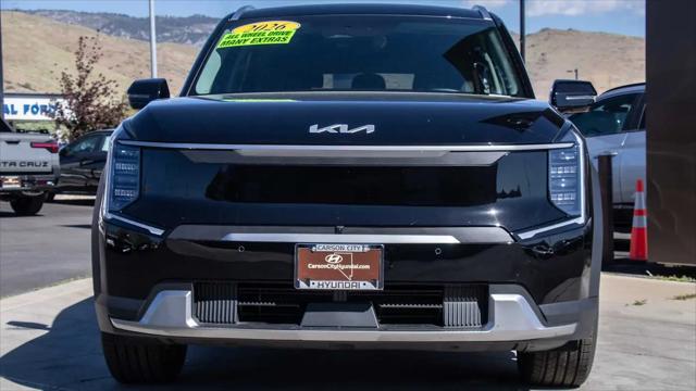 2026 Kia EV9 Wind