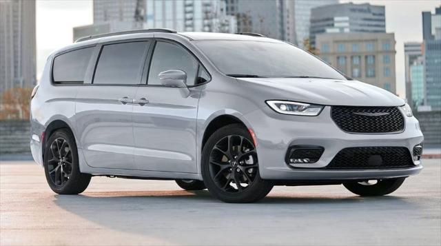 2024 Chrysler Pacifica Touring L for sale in Pleasanton, CA