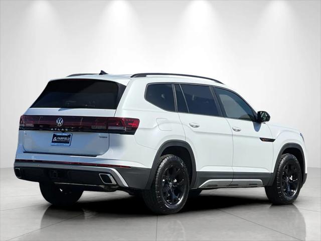 2026 Volkswagen Atlas Peak Edition