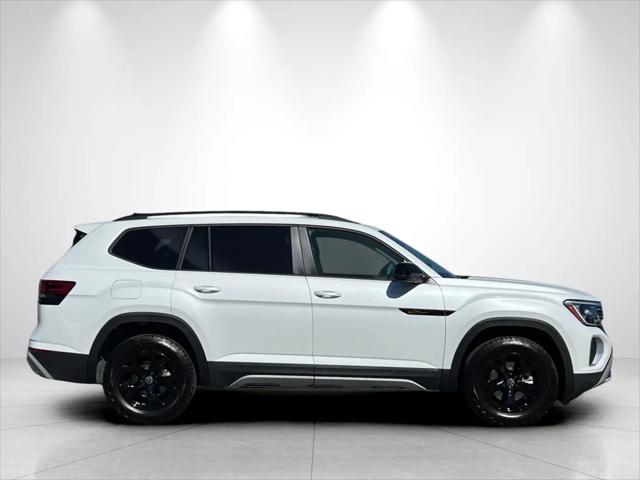 2026 Volkswagen Atlas Peak Edition