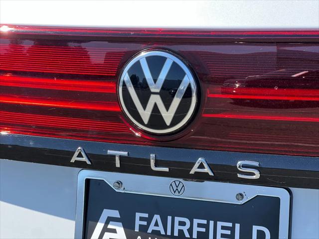 2026 Volkswagen Atlas Peak Edition