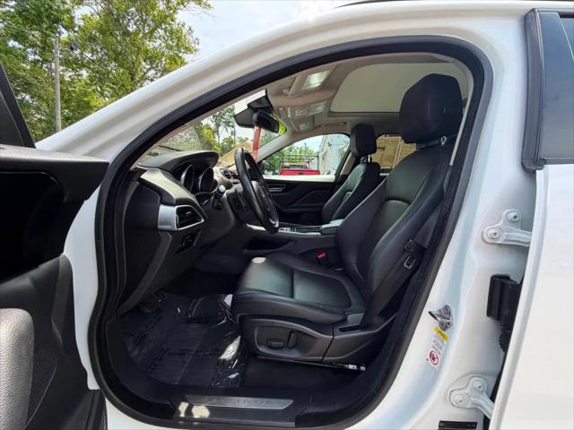 2018 Jaguar F-PACE 25t Premium