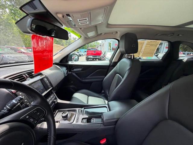 2018 Jaguar F-PACE 25t Premium