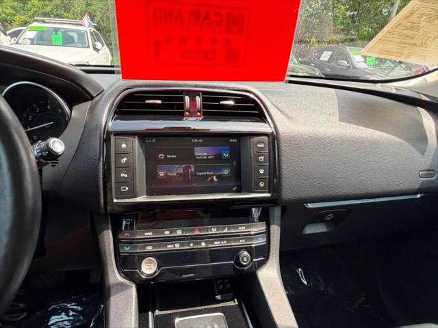 2018 Jaguar F-PACE 25t Premium