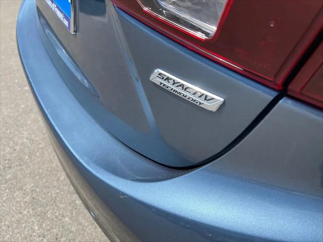 2016 Mazda Mazda3 i Sport