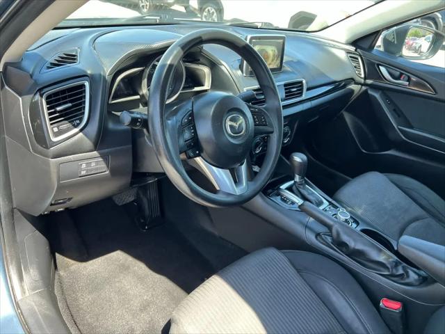 2016 Mazda Mazda3 i Sport