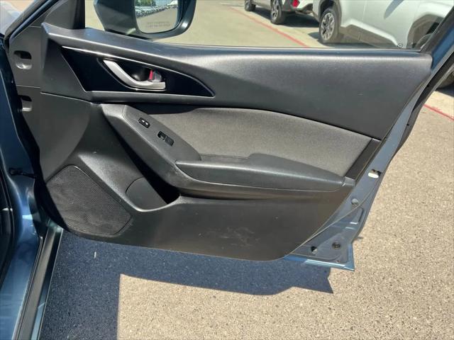 2016 Mazda Mazda3 i Sport