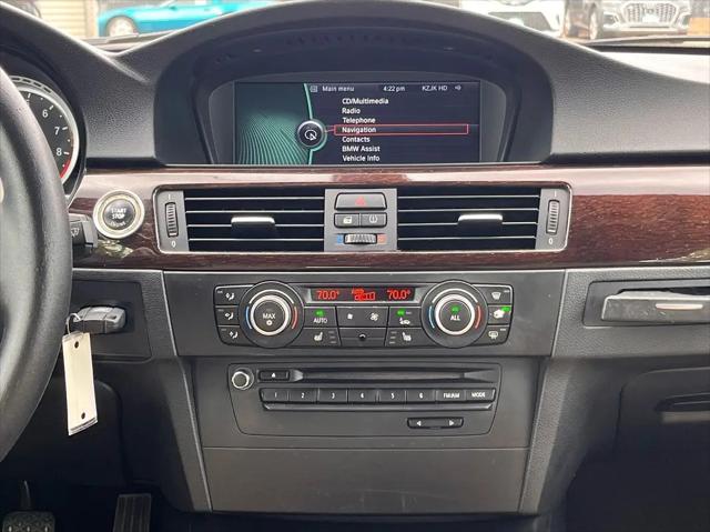 2011 BMW M3 Standard