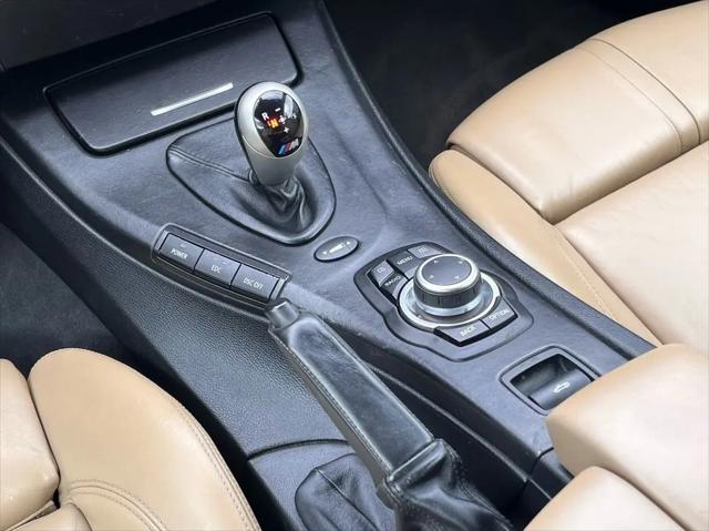 2011 BMW M3 Standard
