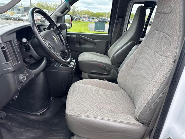 2022 Chevrolet Express 3500