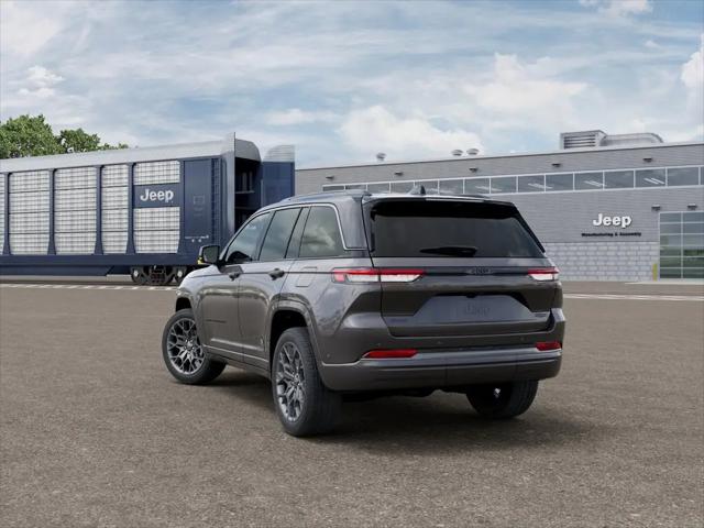 2026 Jeep Grand Cherokee Summit 4x4