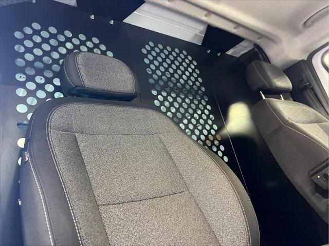 2025 Ram ProMaster 2500 Cargo Van Tradesman Low Roof 136" WB w/Pass Seat