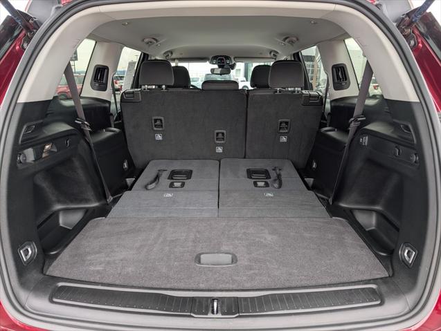 2023 Jeep Grand Cherokee L Laredo 4x4