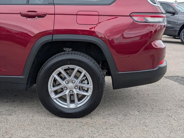2023 Jeep Grand Cherokee L Laredo 4x4