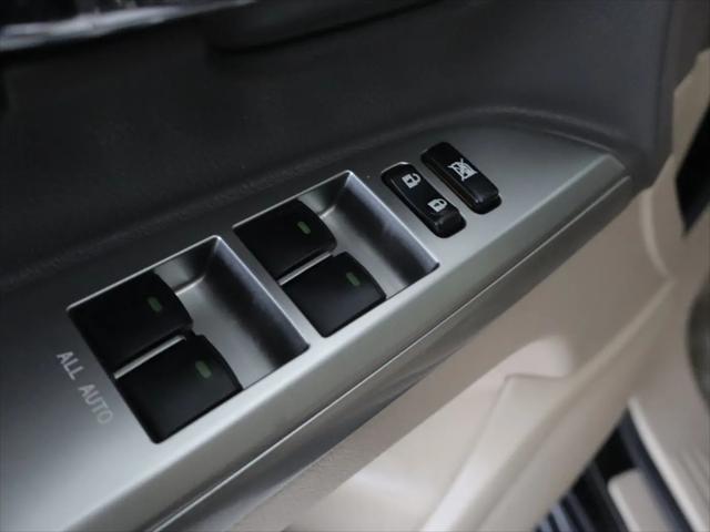 2013 Toyota Land Cruiser V8
