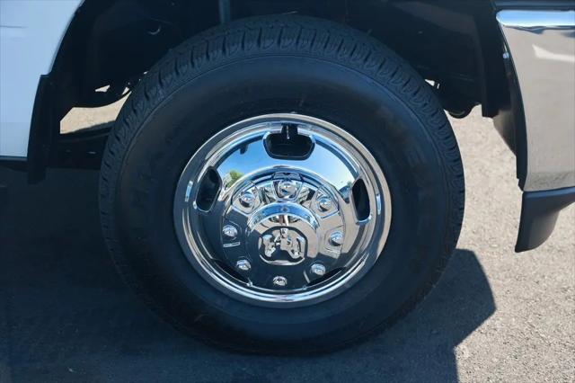 2026 Ram 3500 Tradesman Crew Cab 4x4 8 Box