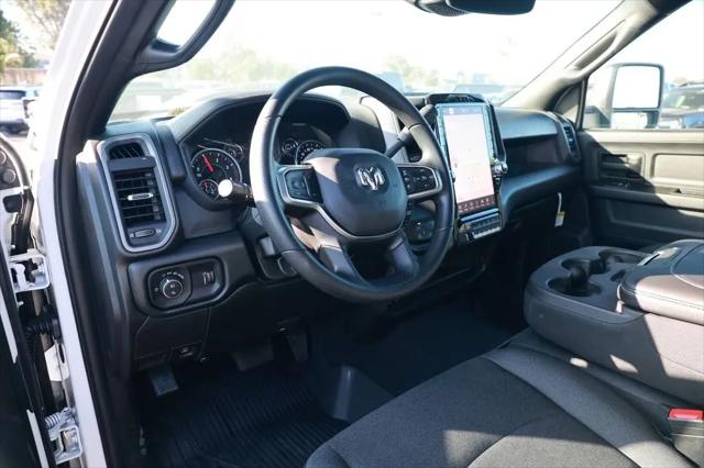2026 Ram 3500 Tradesman Crew Cab 4x4 8 Box