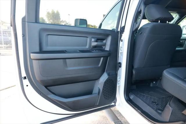 2026 Ram 3500 Tradesman Crew Cab 4x4 8 Box