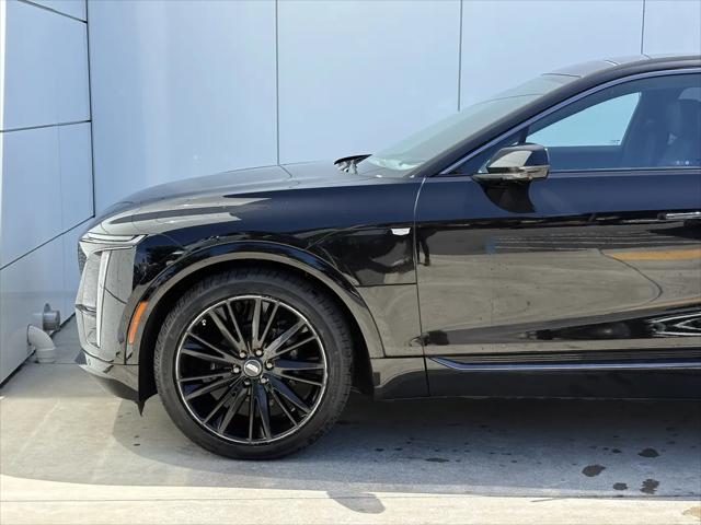 2024 Cadillac iQ Sport w/1SK