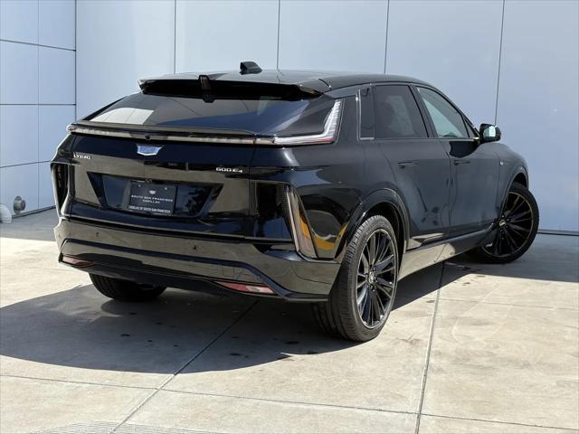 2024 Cadillac iQ Sport w/1SK
