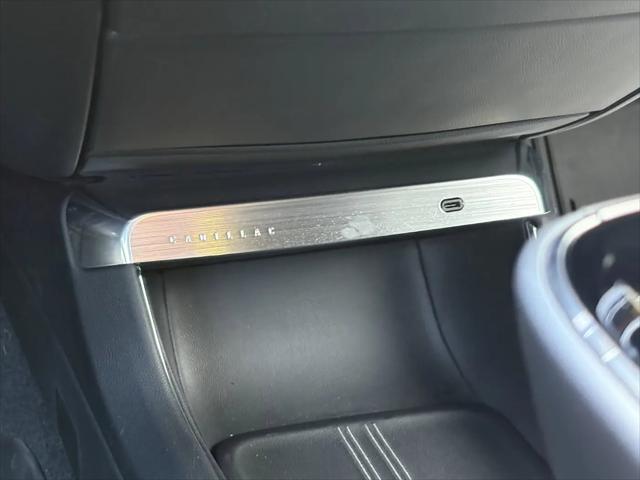2024 Cadillac iQ Sport w/1SK