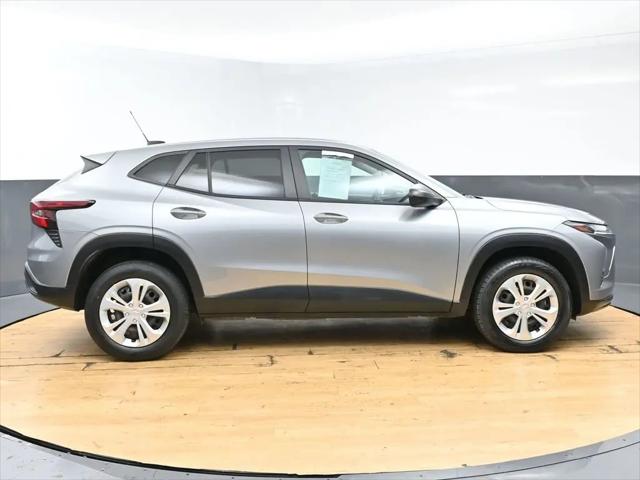 2024 Chevrolet Trax FWD SP
