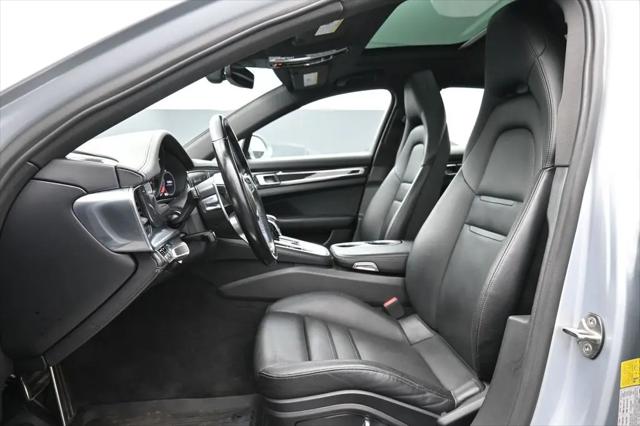 2017 Porsche Panamera 4S