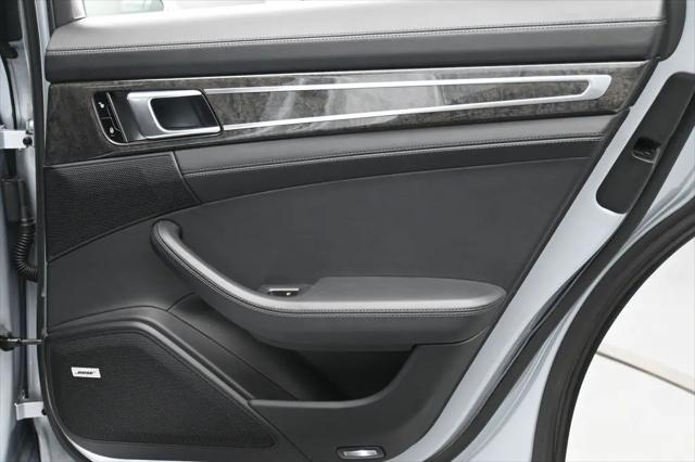 2017 Porsche Panamera 4S