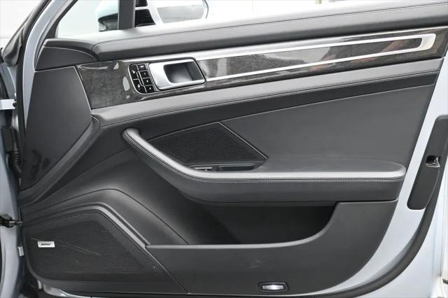 2017 Porsche Panamera 4S