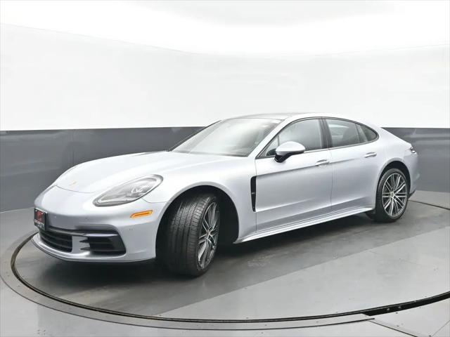 2017 Porsche Panamera 4S