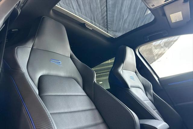 2024 Volkswagen Golf R 2.0T