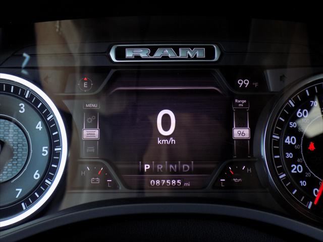 2020 Ram 1500 Laramie Crew Cab 4x4 5'7" Box