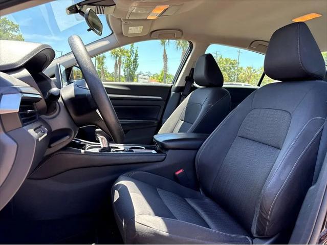 2023 Nissan Altima SV FWD