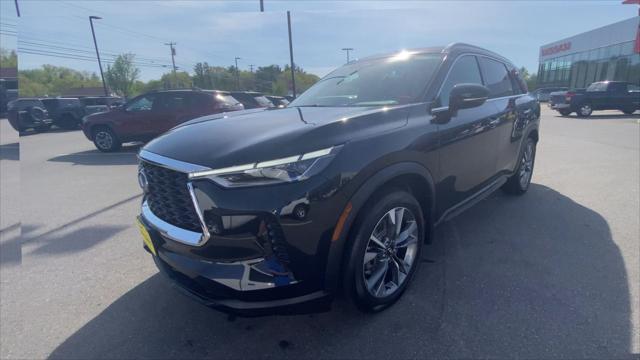 2023 INFINITI QX60 LUXE AWD